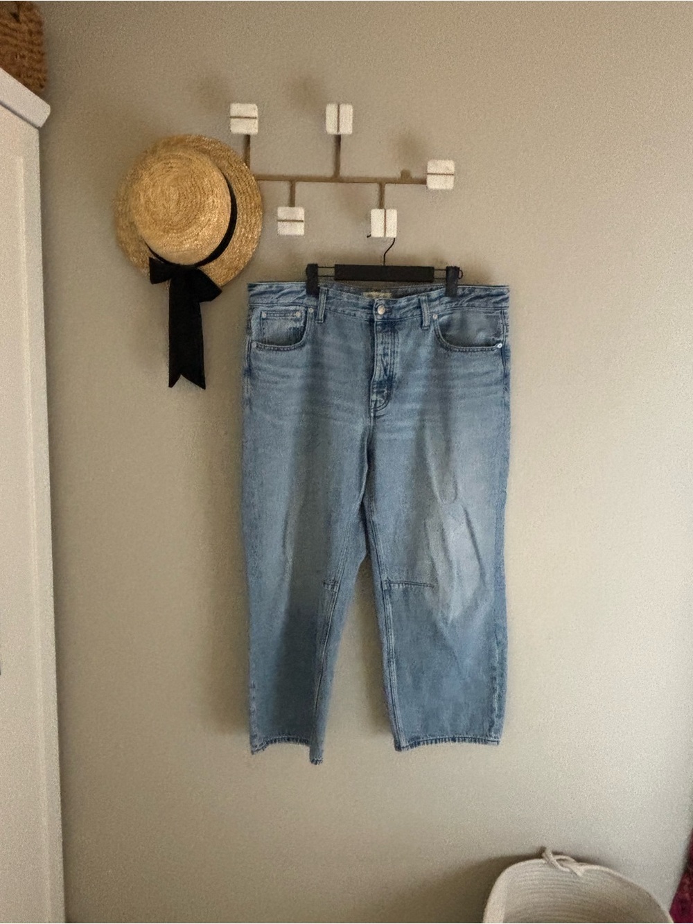 Madewell The Darted Barrel Leg Jean 32